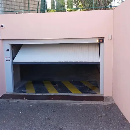 Award Winning With Pool And Sea Views