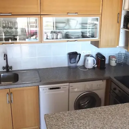 Award Winning With Pool And Sea Views Appartement *