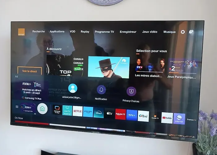 Award Winning With Pool And Sea Views Apartment